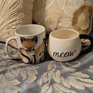 Siamese Cat Mugs - Black and Cream